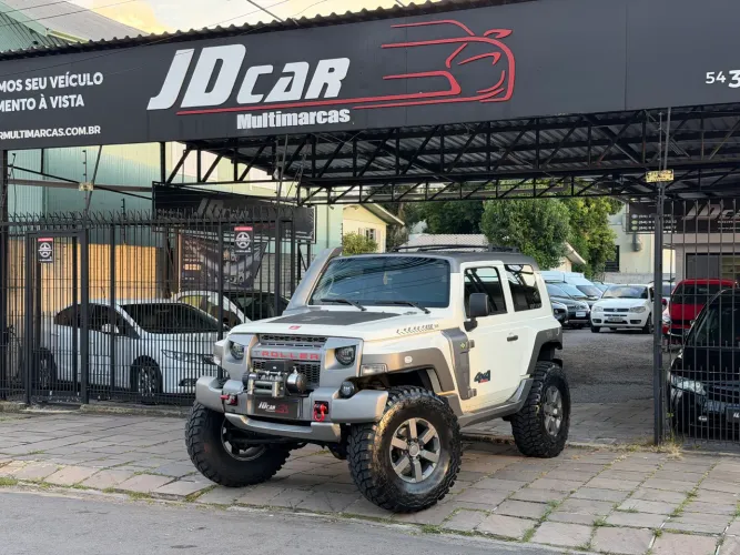 Troller T-4 4X4 3.2 20V TDI Cap. Rígida Diesel 2015