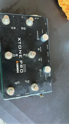 XTone Interface de Áudio + Pedaleira MIDI