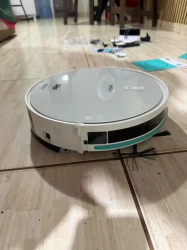 Robô aspirador  semi novo 