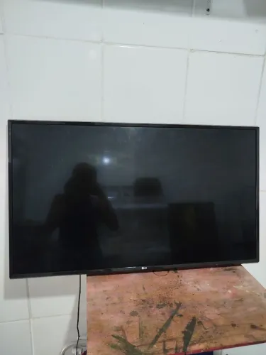 Televisão LG 43 polegadas para retirada de peças