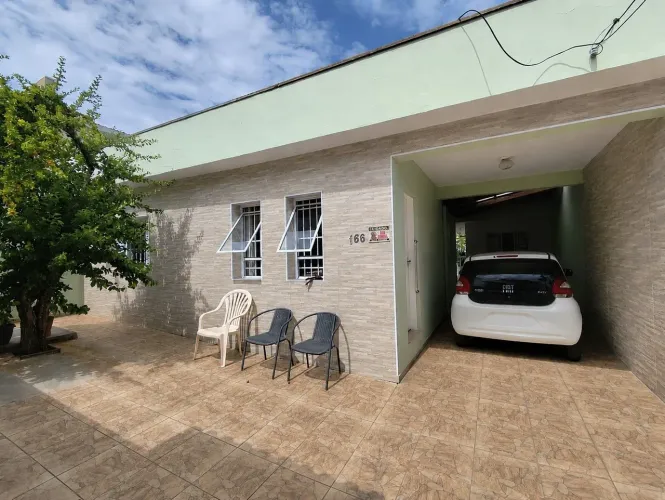Casa Térrea à Venda com 2 Dormitórios Parque Centenário - Jundiaí/SP.