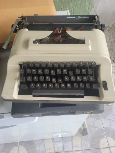 Maquina de escrever 