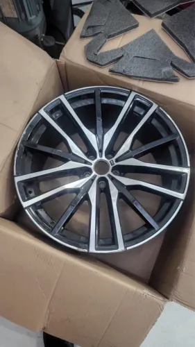 Roda BMW X6 Xdrive 40i 23/24