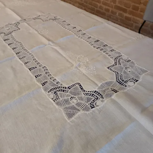 Toalha de mesa Renascença 