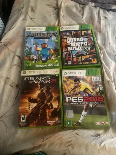 Lote de quatro jogos
