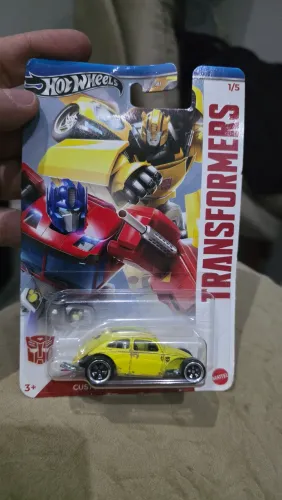 MINIATURA MODELISMO HOTWHEELS TRANSFORMERS - VOLKSWAGEN BEETLE FUSCA