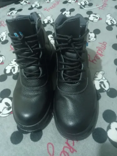 Vendo bota de epi nova número 39!