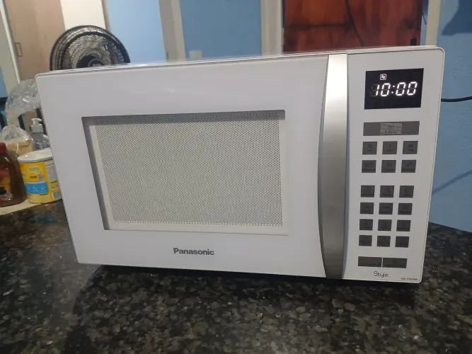 Microondas panasonic 34 litros entrego 