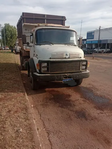 Caminhão caçamba m.benz lk 1514