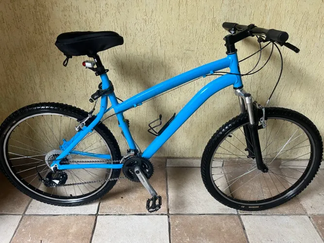 Bicicleta Decathlon aro 26 com marcha 