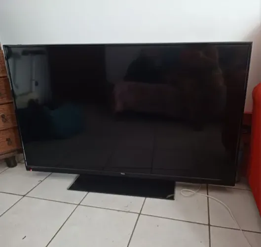 TV 58 pol - PHILCO - Ótima qualidade de imagens - modelo antigo