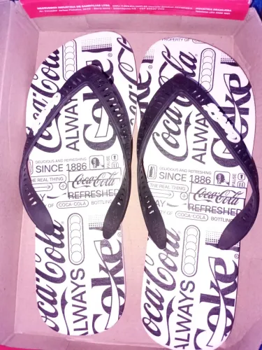 Sandália coca cola nova