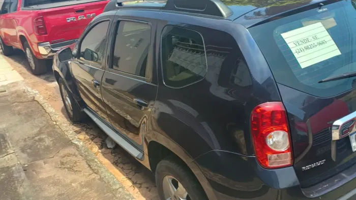 Renault Duster Dynamique 2.0 Hi-flex 16V Aut. 2013