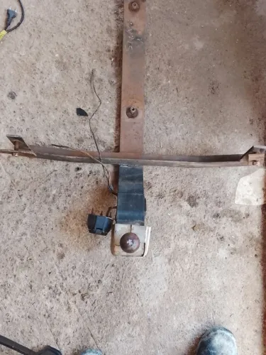 Vendo reboque estava em um Siena