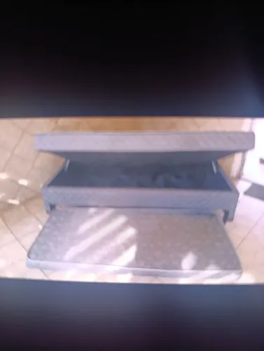 Cama de solteiro com colchão acoplado mais bicama