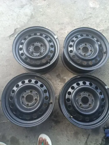 Rodas de ferro aro 14