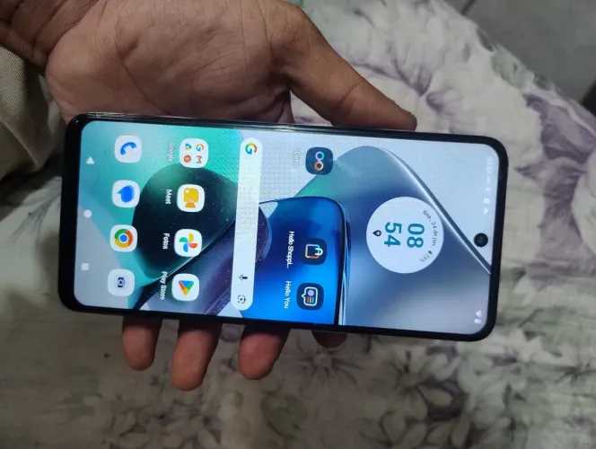 Moto g23 128gb apenas um trincado quase não ver 