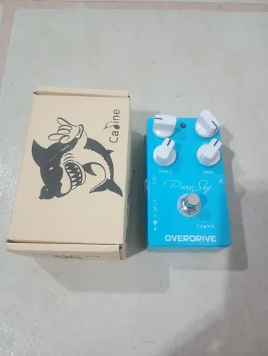 Pedal caline overdrive pure sky para guitarra