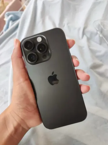 iPhone 16 pro 128 Bateria 92%