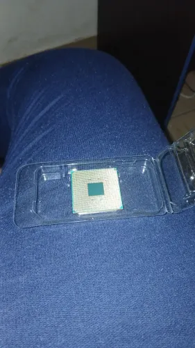 Ryzen 3 3200g usado há 5 meses