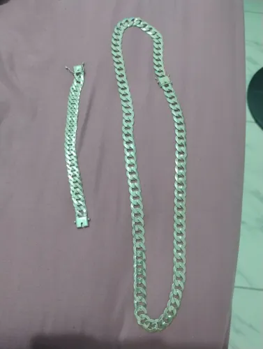 Corrente e pulseira de prata
