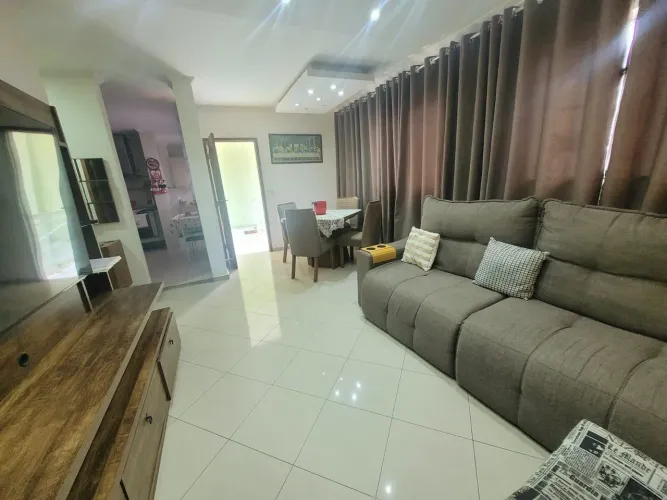 Casa com 3 Quartos à Venda por R$ 650 Mil Vila Valqueire | Estuda Permuta