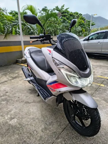 PCX 2018 (FAÇO NA PROMISSÓRIA)