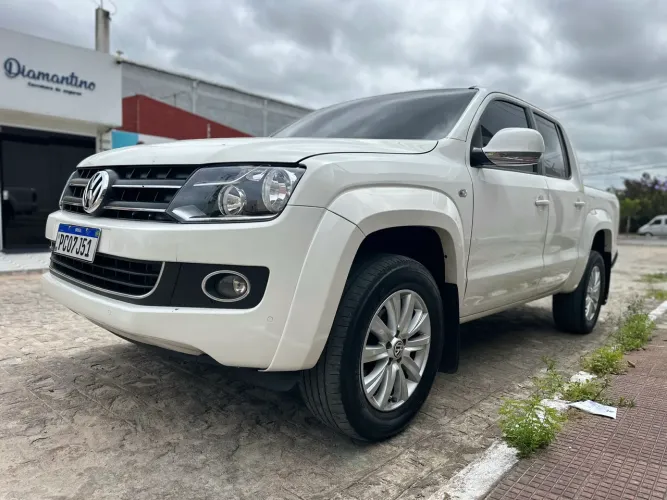 Volkswagen Amarok High.cd 2.0 16V TDI 4X4 Dies. AUT 2014