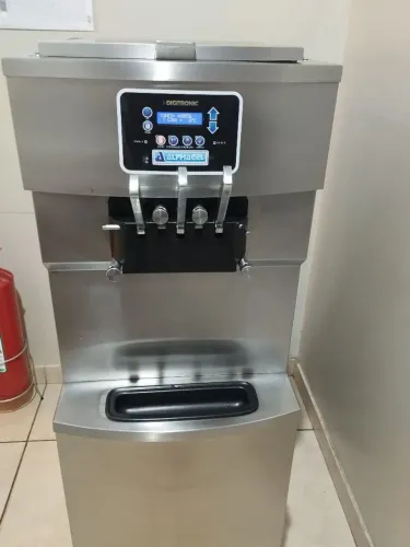 Máquina de Sorvete Soft Alphagel 