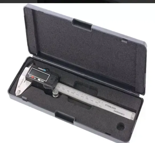 Paquímetro Digital Worker 6pol 0mm-15cm (Usado)