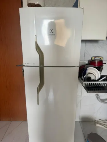 Vendendo Geladeira e fogão