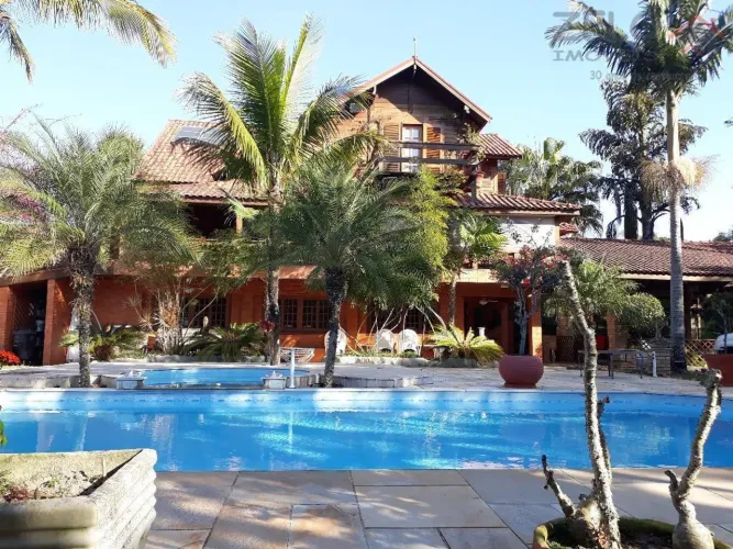 Casa com 3 dormitórios à venda, 700 m² por R$ 1.500.000,00 - Champs Privés - Campo Limpo P