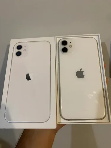 iPhone 11 64gb disponível 