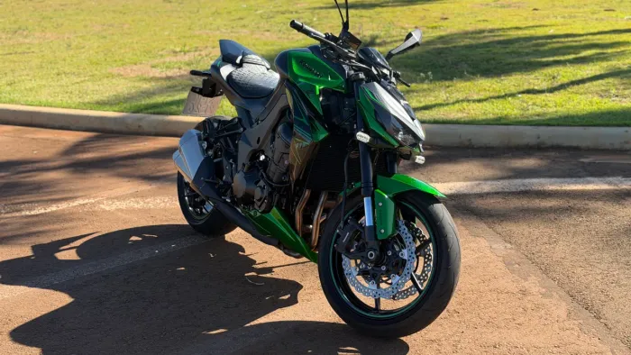 Z1000 extra sem detalhes abaixo do preço