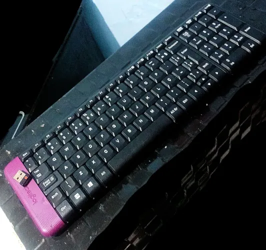 Teclado bluetooth logitech