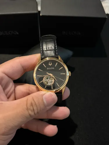 Relógio Bulova Classic Open Heart
