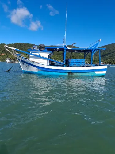 Barco de Pesca completo