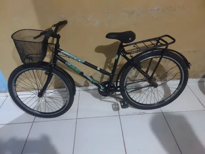 Vendo bicicleta Poty aro 26 boa 