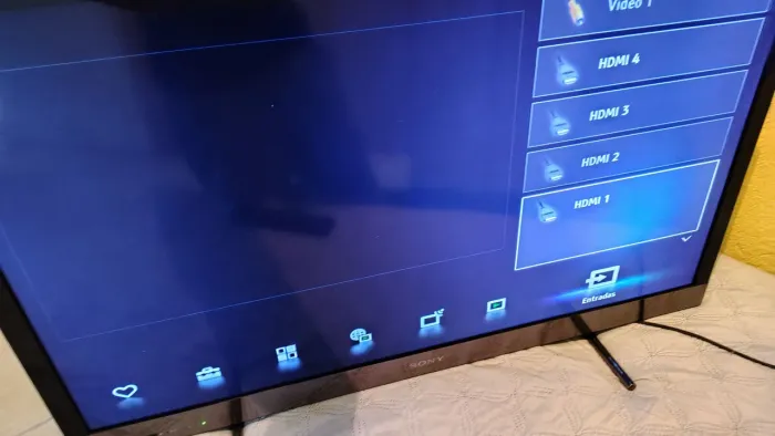 Tv 40 polegadas "não é smart"