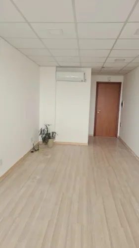 ALUGO SALA COMERCIAL SHOPPING MOXUARA