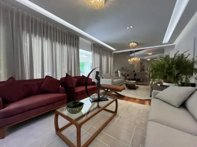 Sobrado Condominio Fechado com 557m² - 4 Dormitórios e 6 Vagas - Horto Florestal - SP