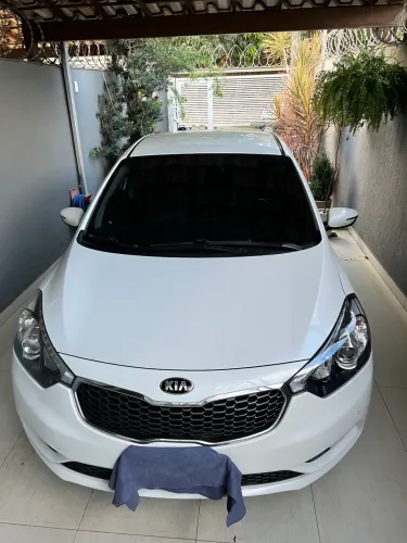 Kia Motors Cerato 1.6 16V Flex Aut. 2016