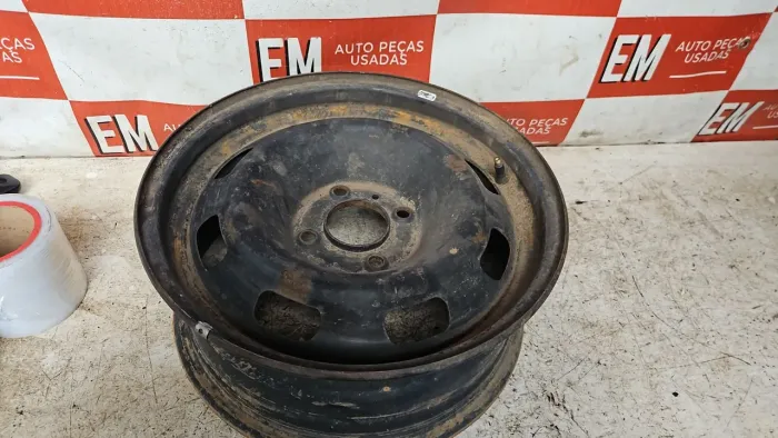 Roda aro 15 citroen C3 2015