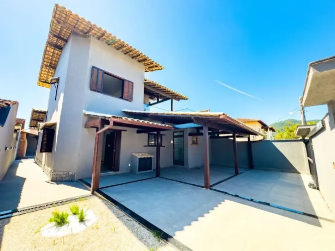 Casa com 4 dormitórios para alugar, 200 m² por R$ 5.520,00/mês - Itaipu - Niterói/RJ