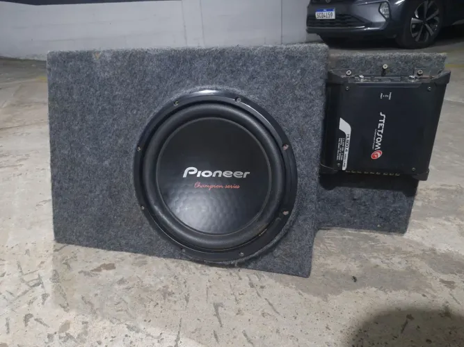 Vendo som automotivo