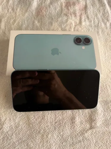 iPhone 16 plus 128gb