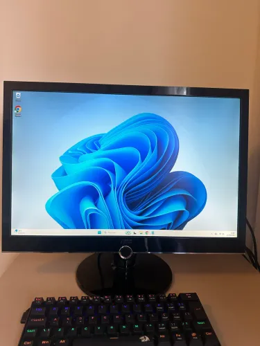 MONITOR AOC 24 POLEGADAS