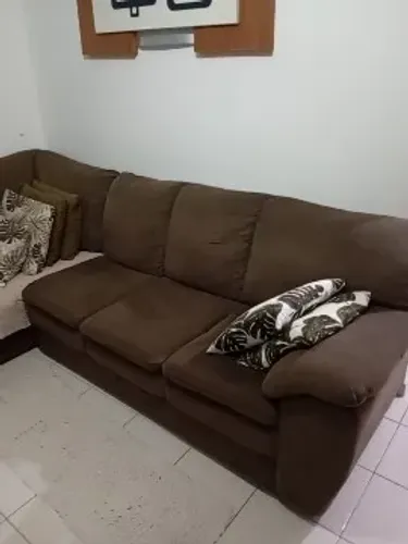 SOFÁ EM L 6 LUGARES
