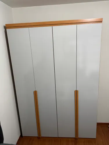 Guarda roupa 4 portas off white