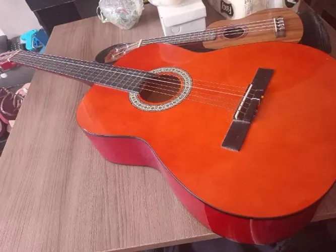 VENDO VIOLAO